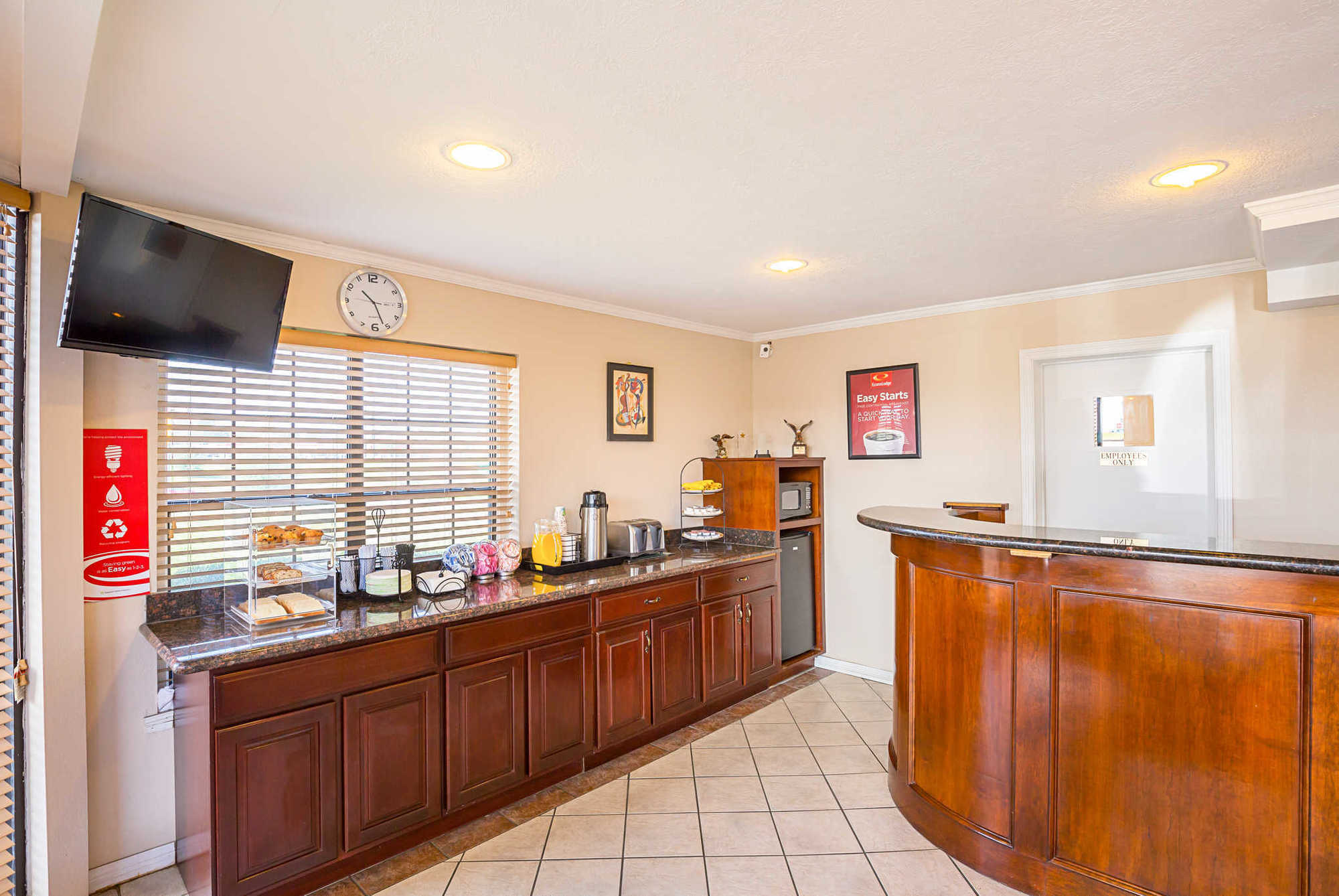 Econo Lodge Huntsville- University Area Интерьер фото